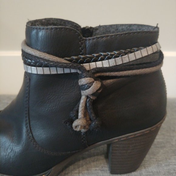 SOLD - Picture 2 of 12